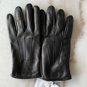 Black leather Coach gloves small